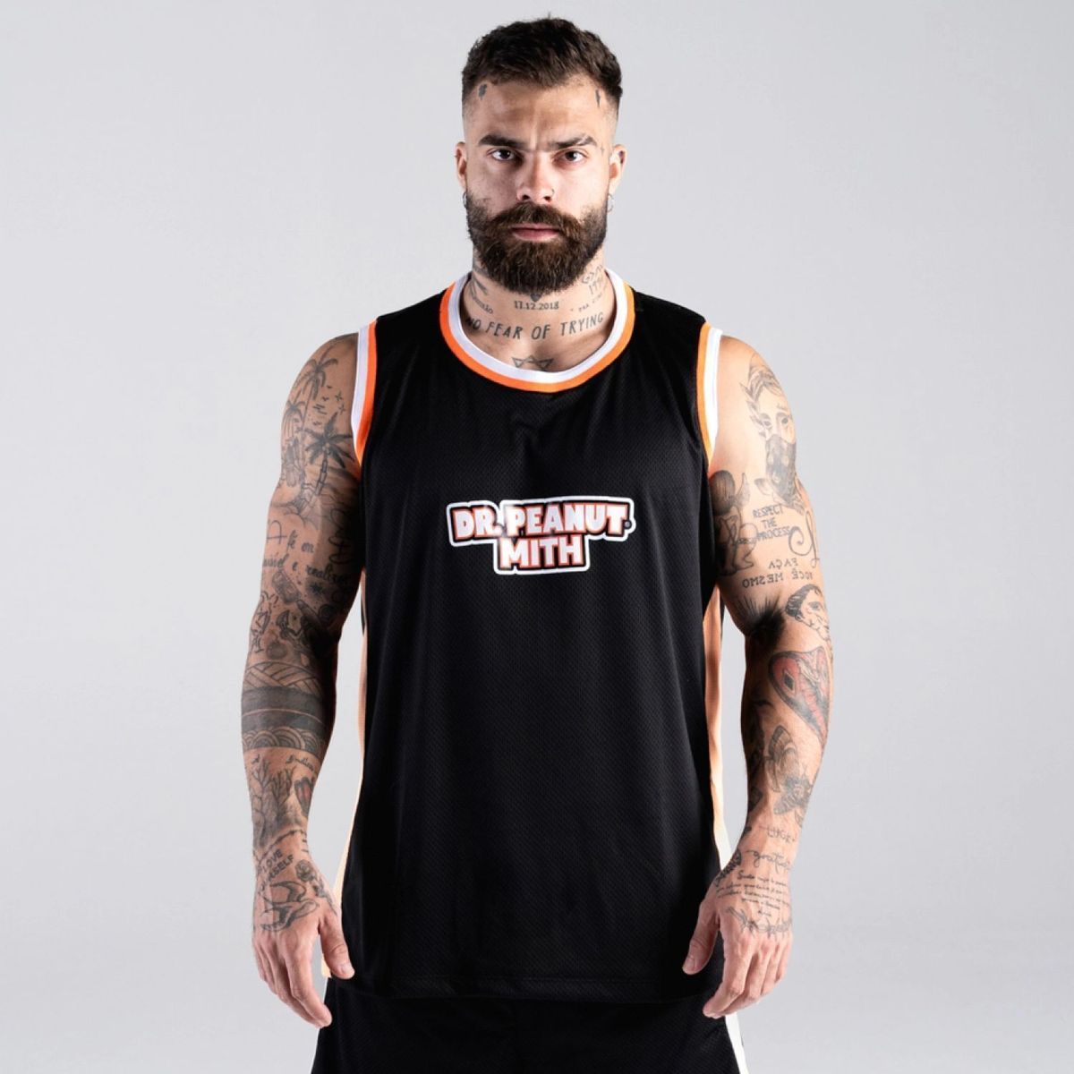 Regata Basqueteira Mith Dr. Peanut Hashtag Preto