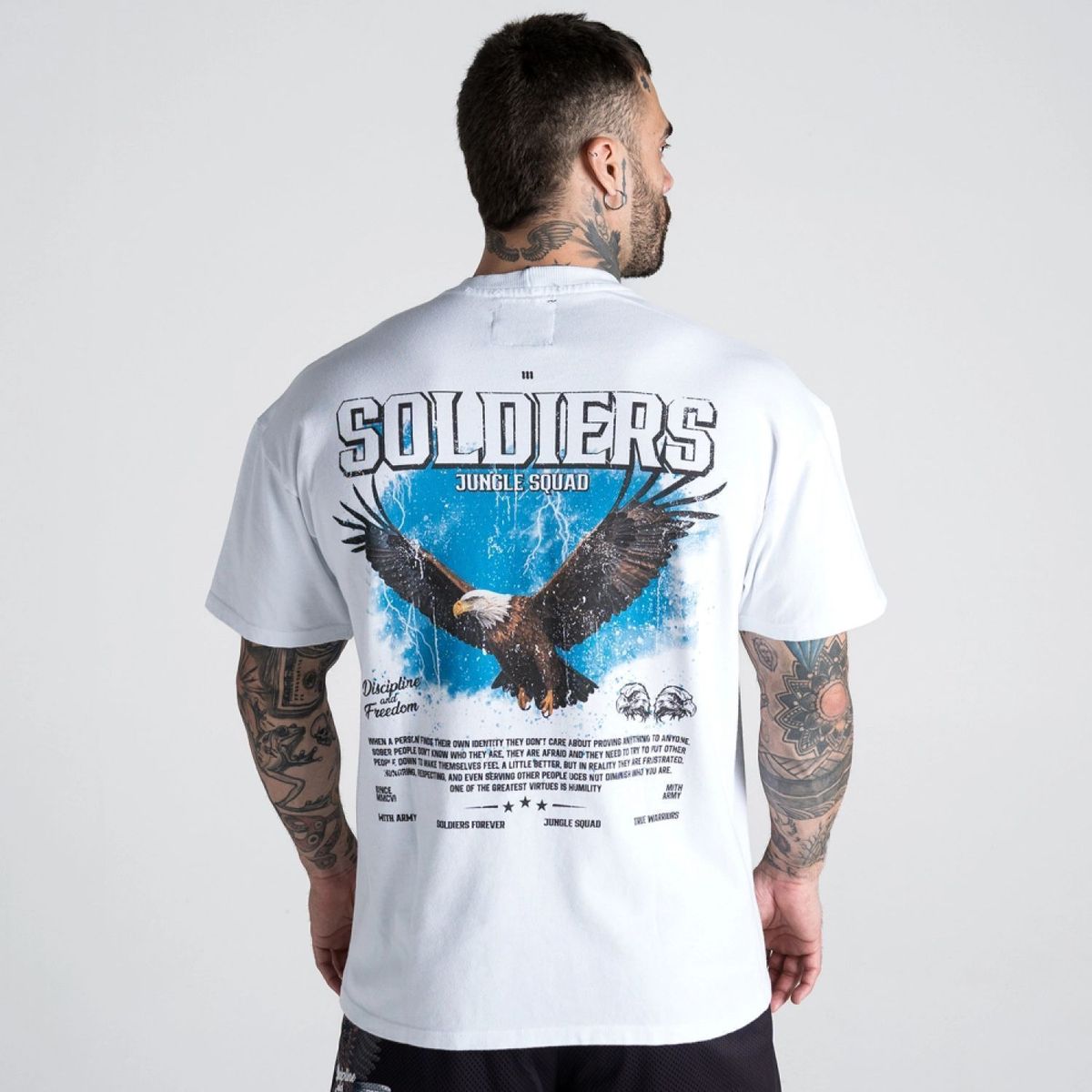 Camiseta Oversized Estonada Mith Army Soldiers Branco