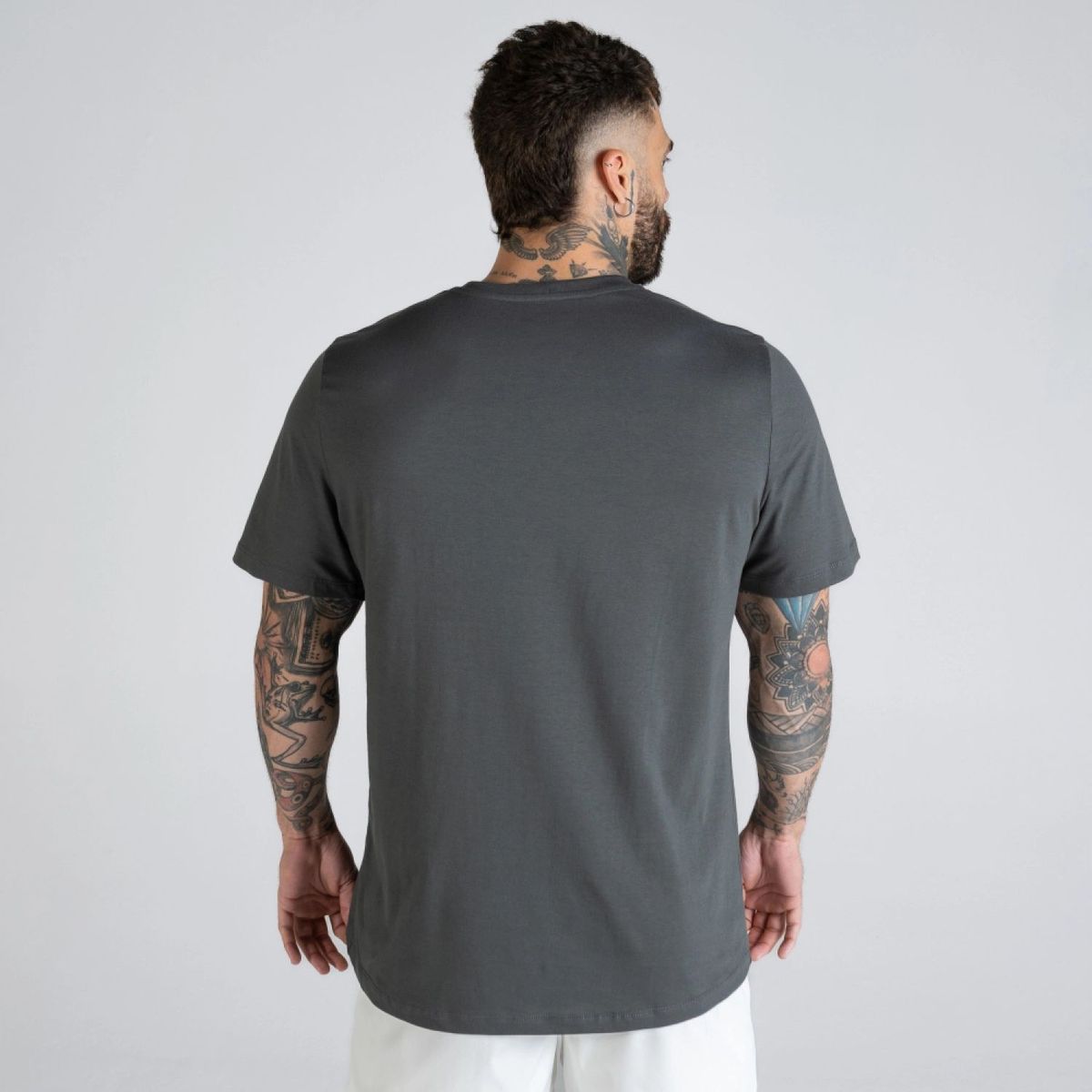 Camiseta Básica Mith Nation Peruvian Chumbo