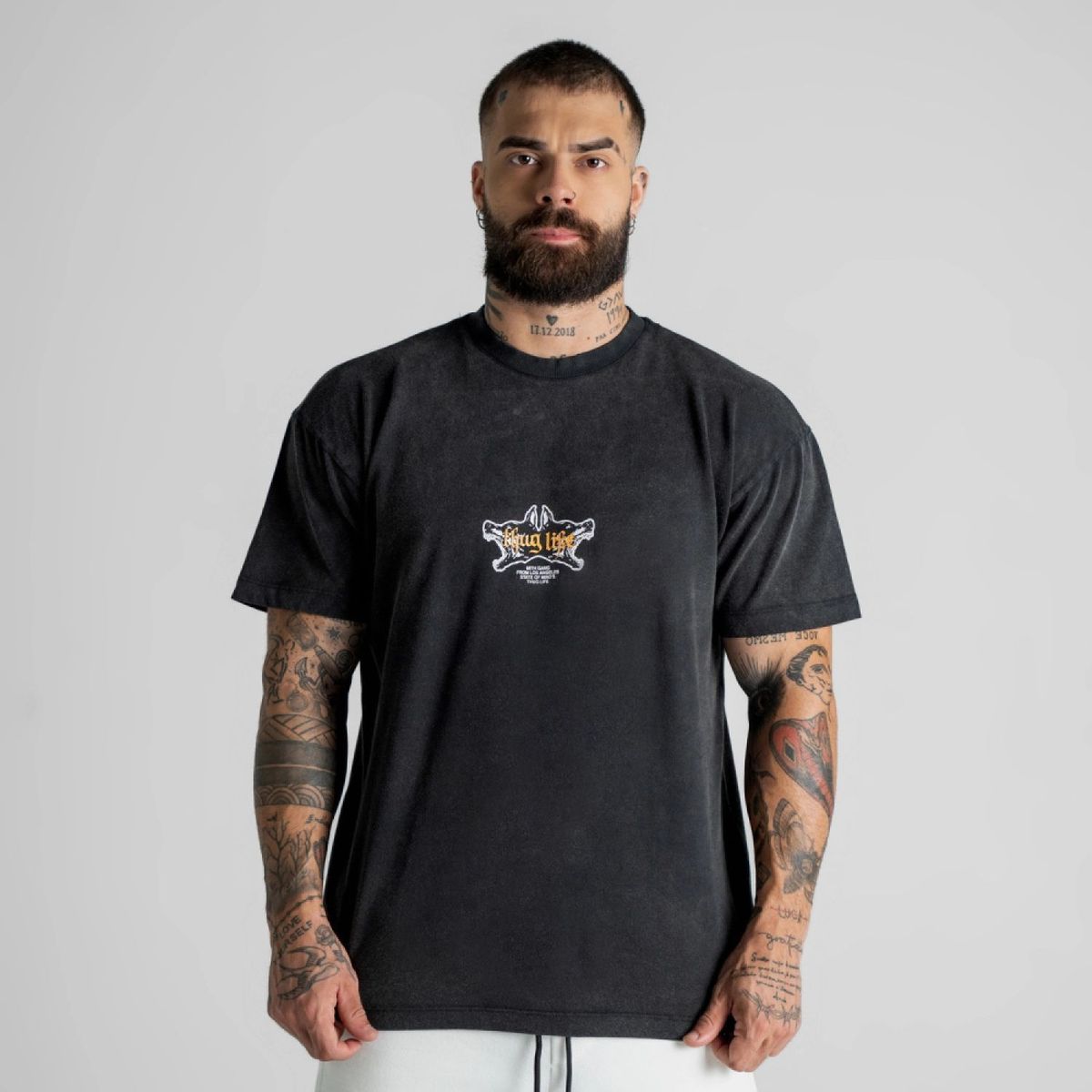 Camiseta Oversized Estonada Mith Gang Preto
