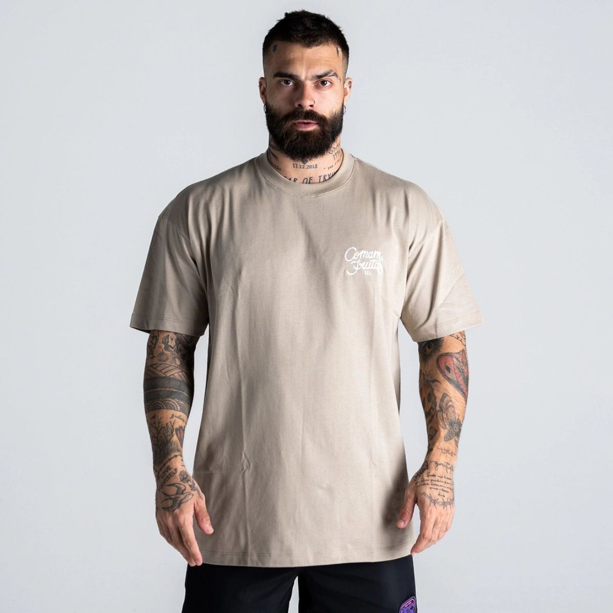 Camiseta Oversized Comam Frutas Bege