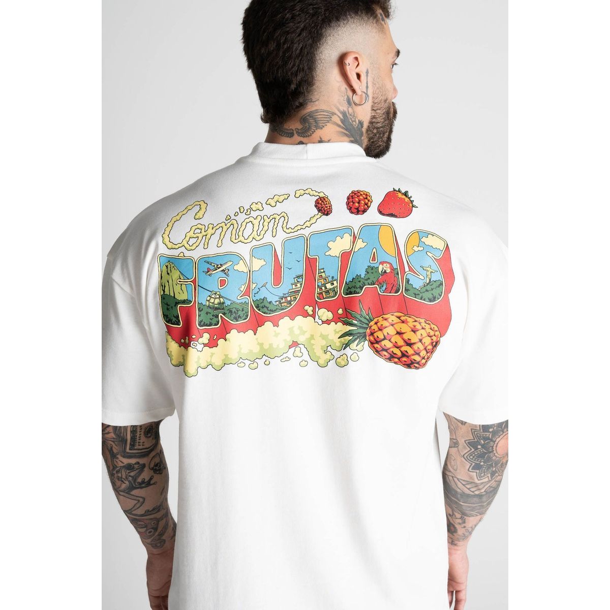 Camiseta Oversized Comam Frutas Postcard Off White