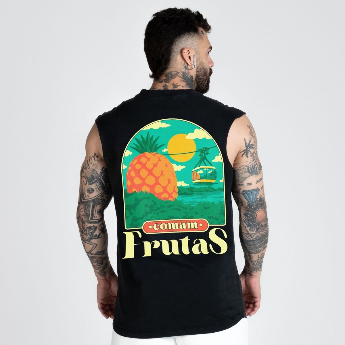 Regata Drop Shoulder Slevelles Estonada Comam Frutas Pineapple Bread Preto