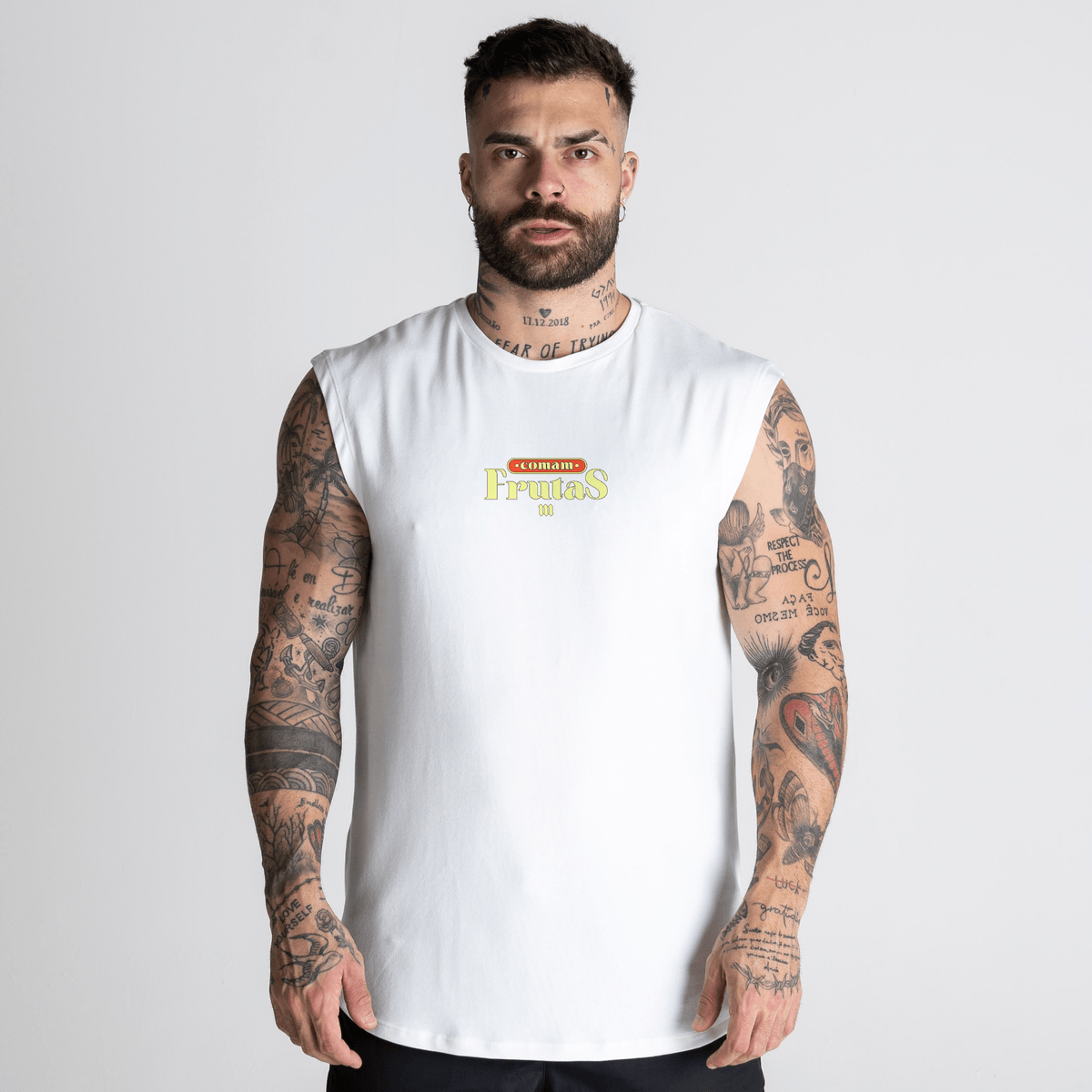 Regata Drop Shoulder Slevelles Estonada Comam Frutas Pineapple Bread Off White