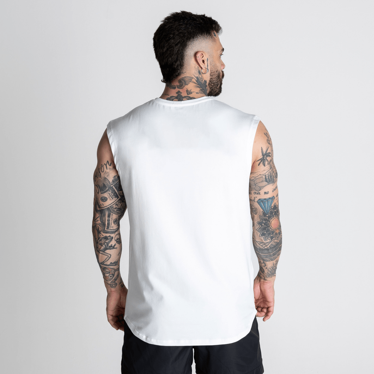 Regata Drop Shoulder Slevelles Estonada Comam Frutas Quem Faz Dieta Off White