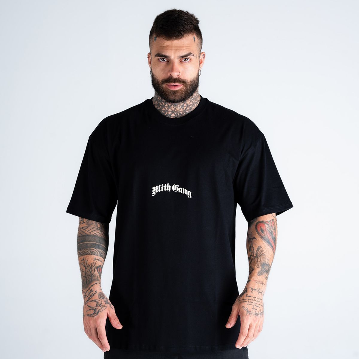Camiseta Oversized Mith Gang  LA Ghotique Preto