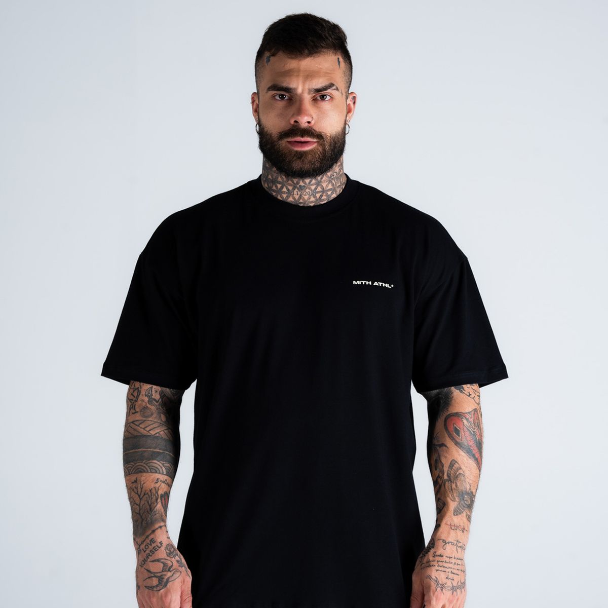 Camiseta Oversized Athl Doodle Preto