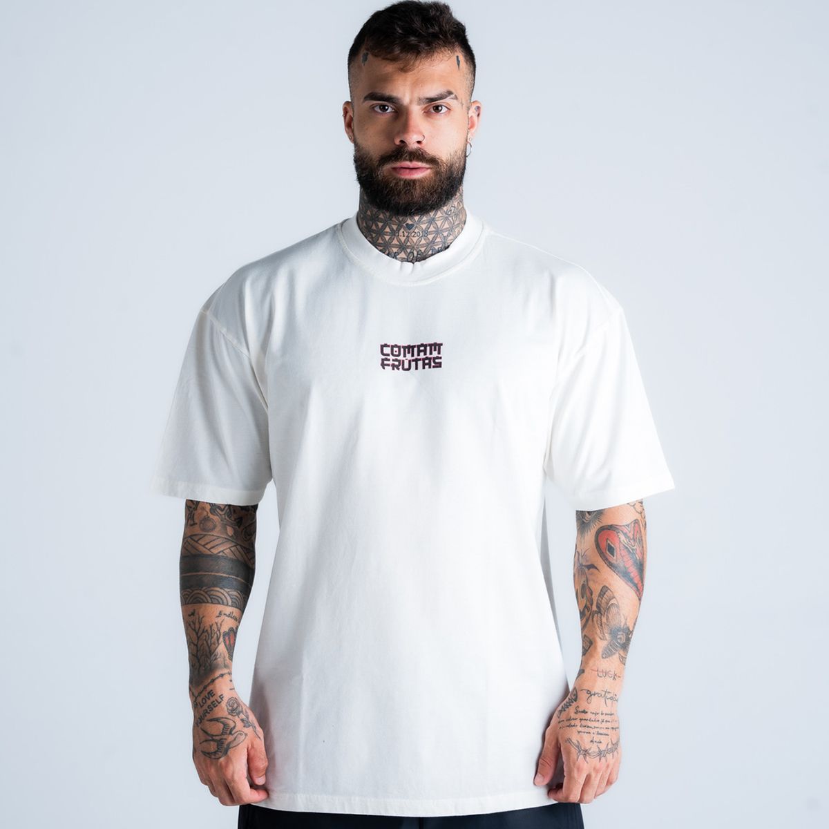 Camiseta Oversized Estonada Comam Frutas Market Off White