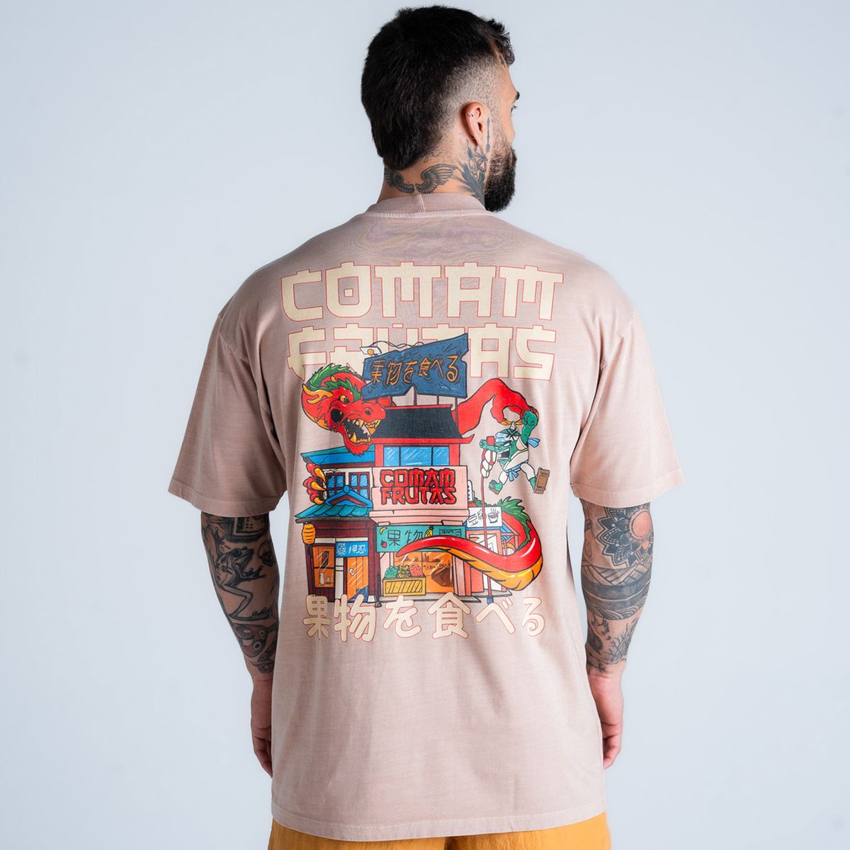 Camiseta Oversized Estonada Comam Frutas Market Bege