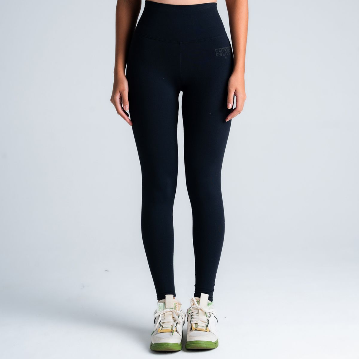 Legging Feminino Comam Frutas Logo Preto