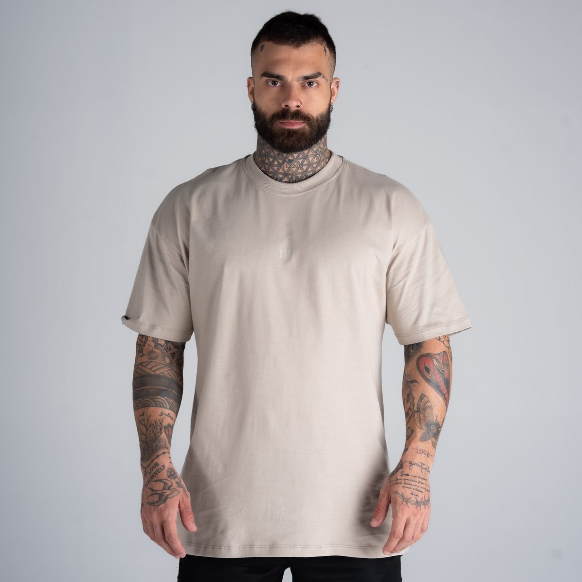 Camiseta Oversized Symbol Bege Mith