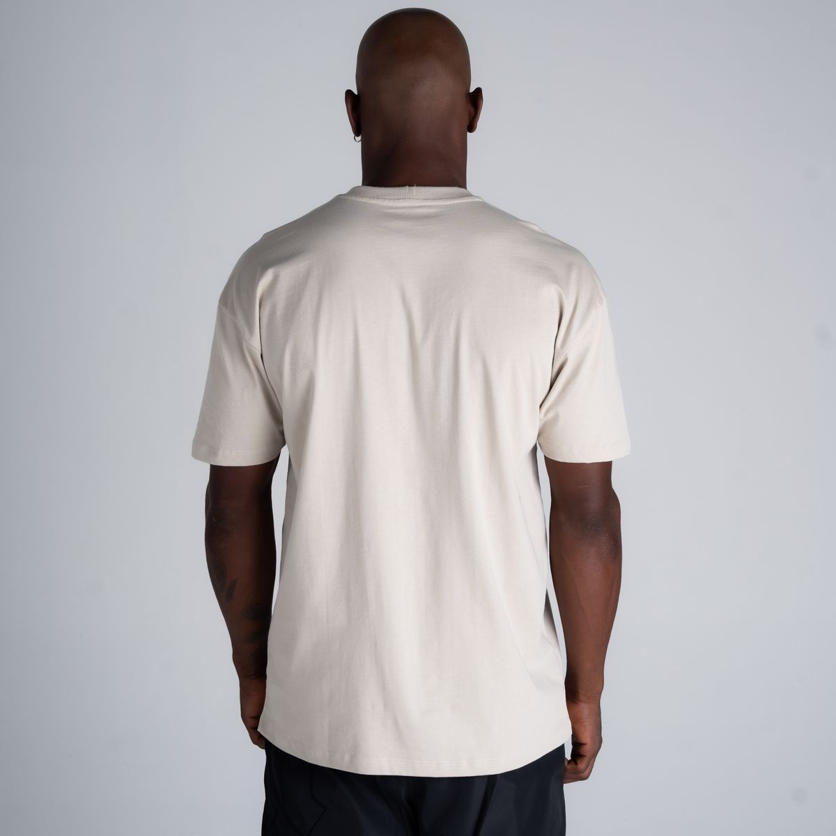 Camiseta Oversized Mith Nation Adornment Bege