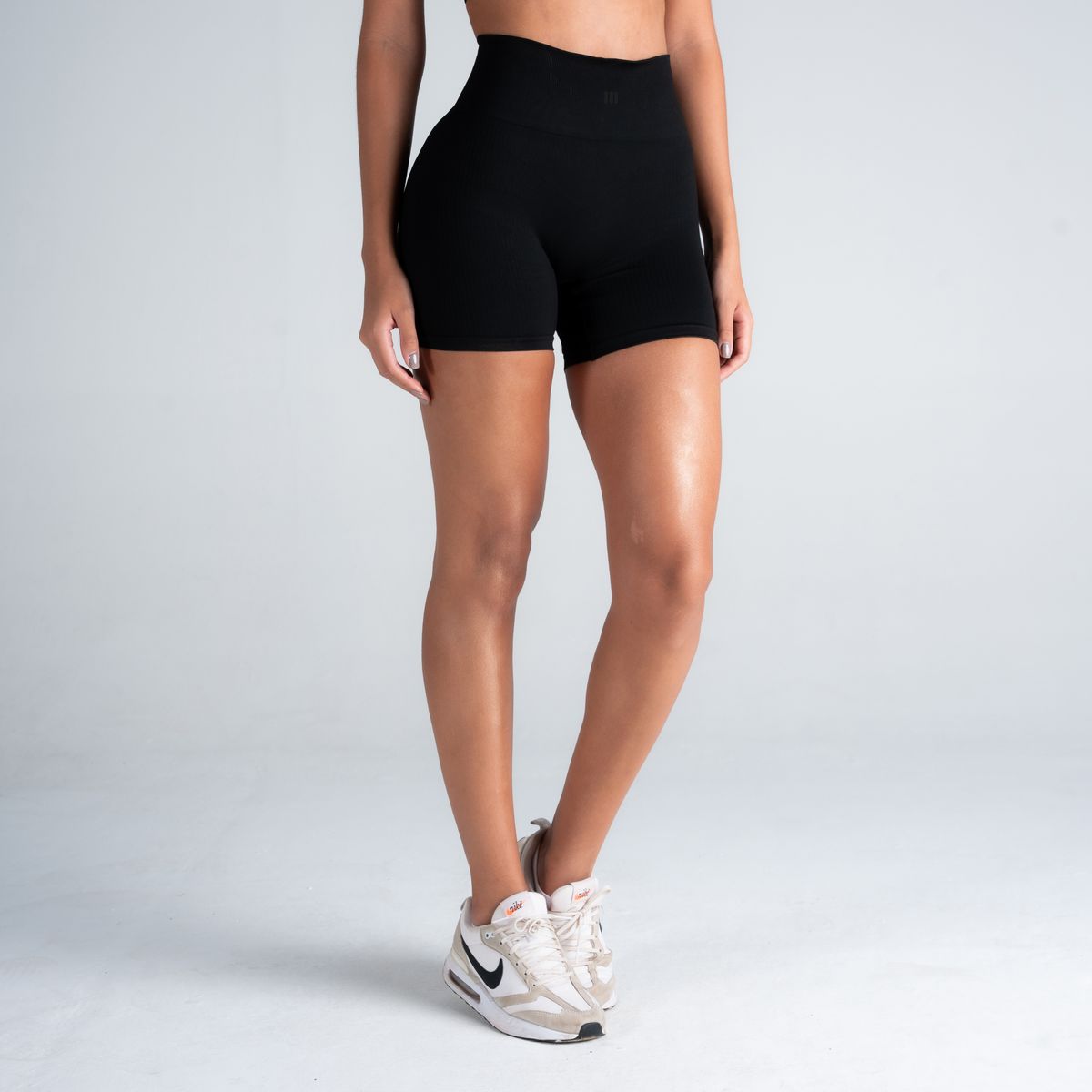Shorts Legging Feminina Mith Nation Preto