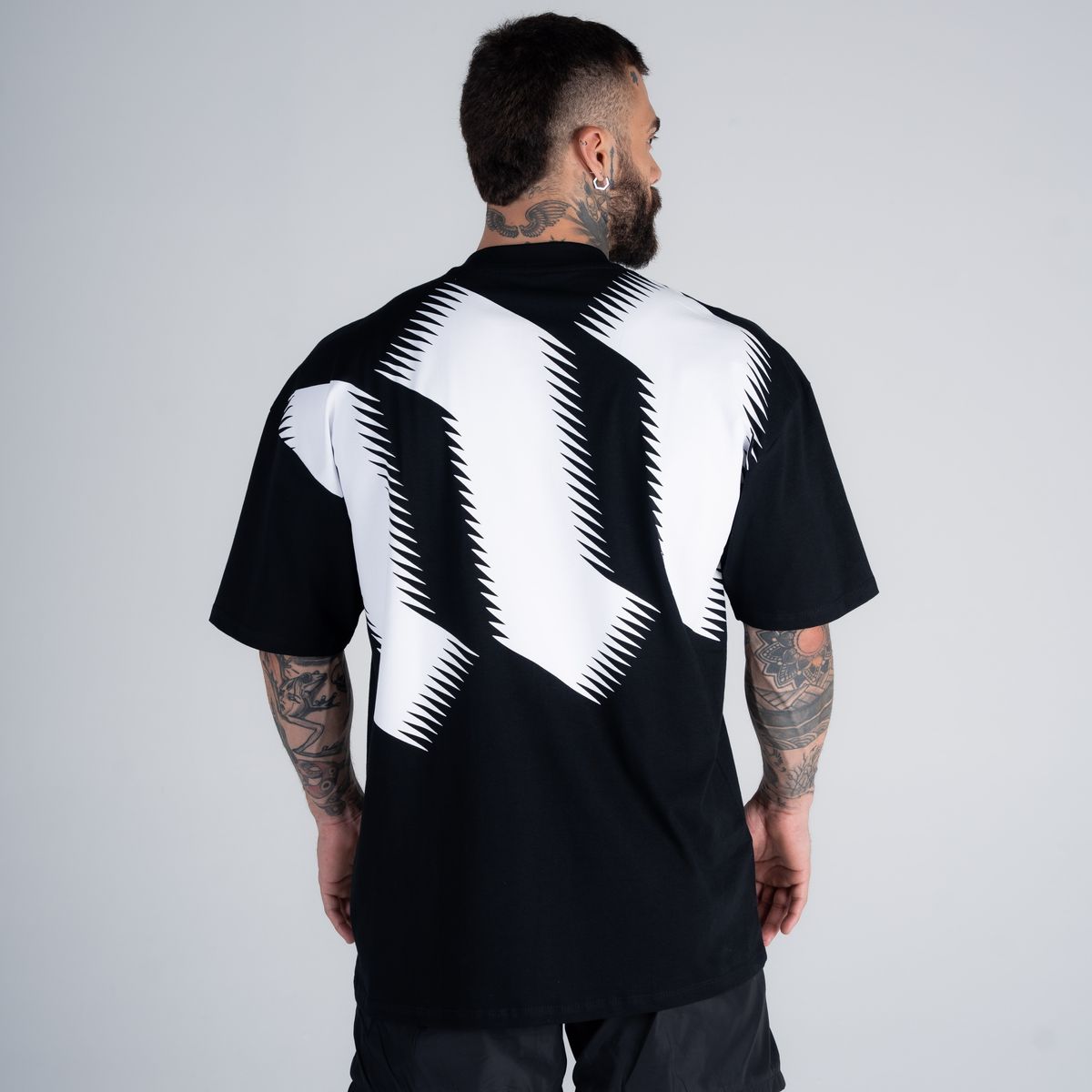 Camiseta Oversized Mith Nation Comb Preto