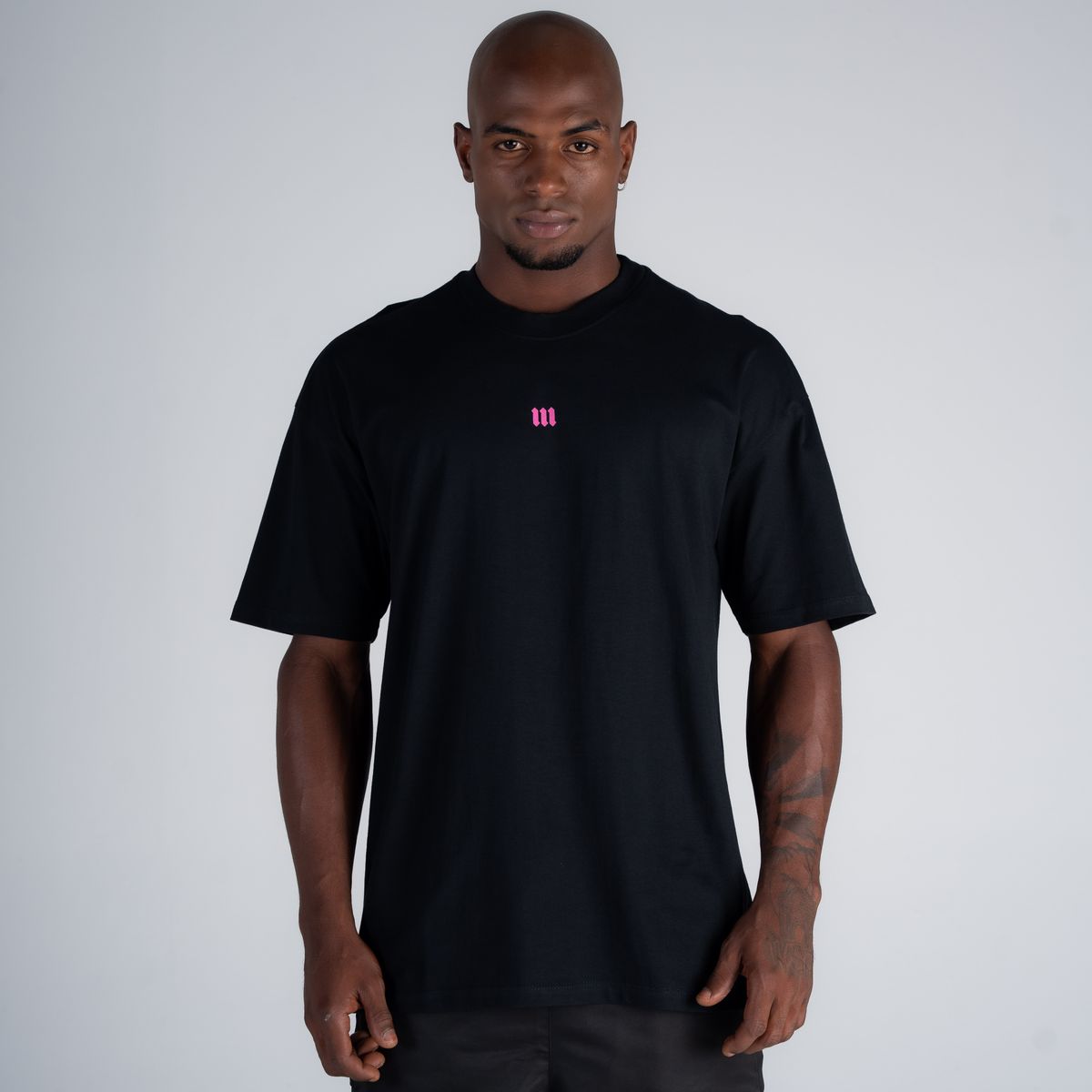 Camiseta Oversized Mith Nation Cubic Preto
