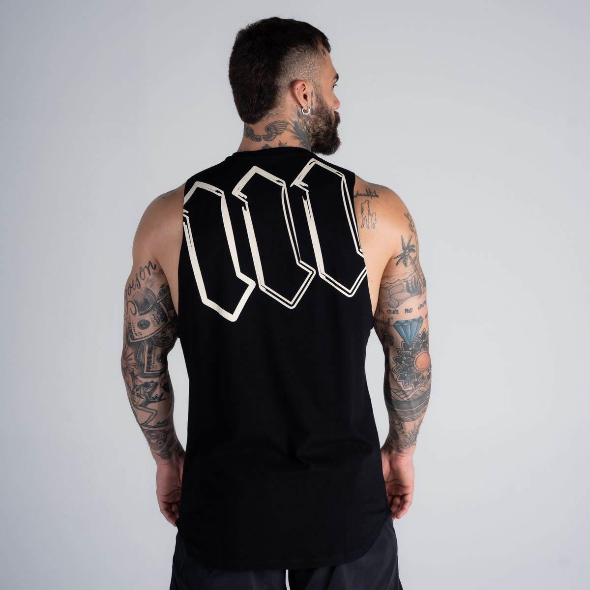 Regata Cut Off Mith Nation Doodle Preto