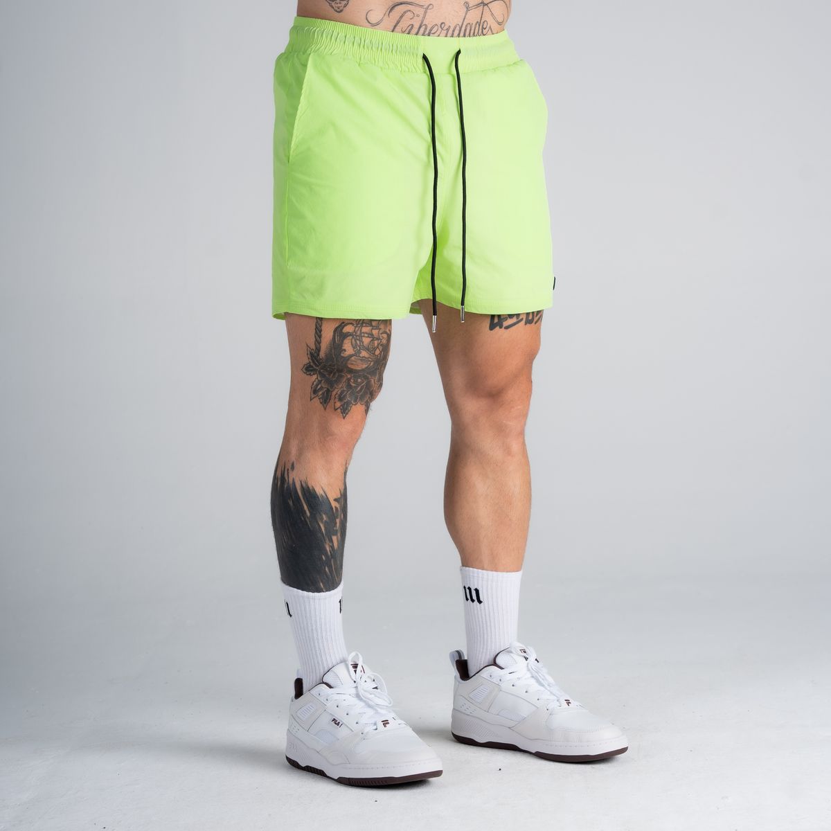 Shorts Curto de Tactel Mith Nation Neon Yellow