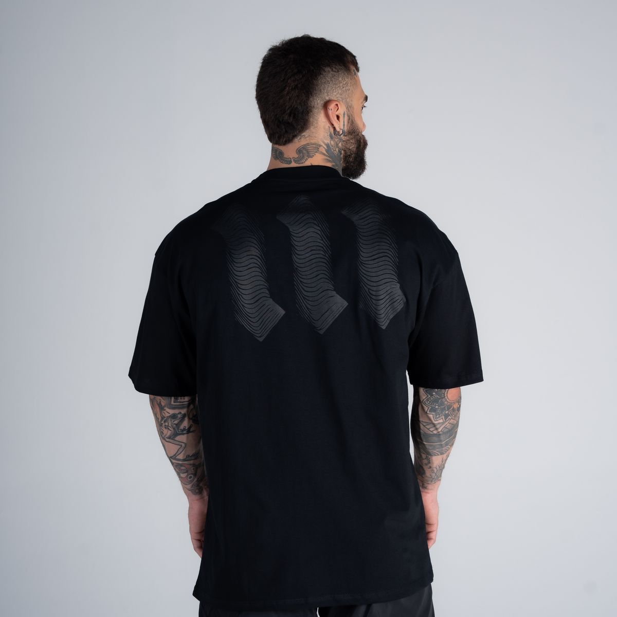 Camiseta Oversized Mith Nation Black Graphic Preto