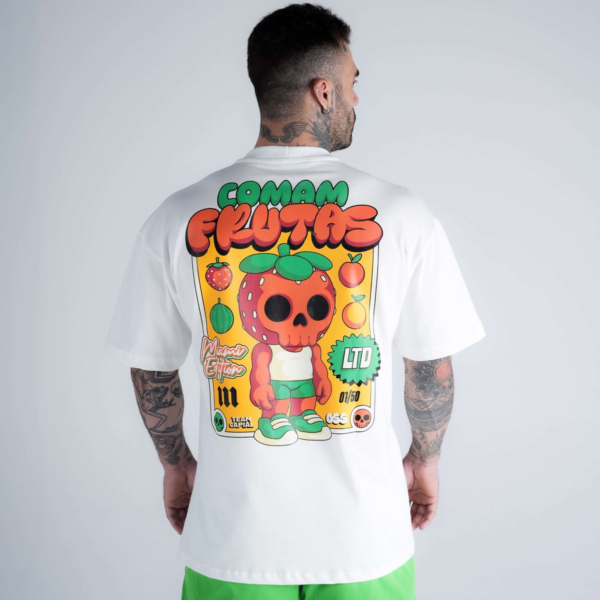 Camiseta Oversized Comam Frutas Toyart Off White