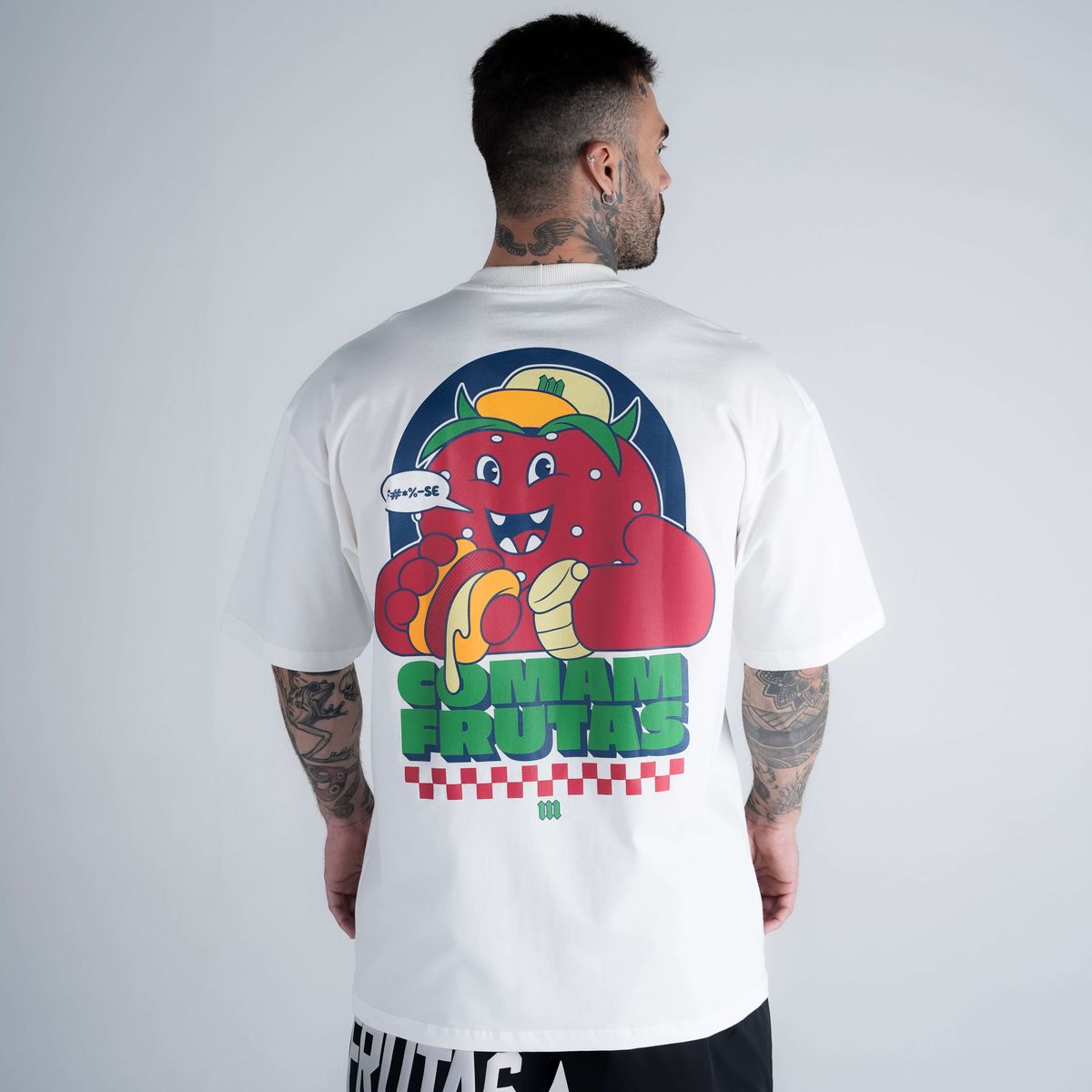 Camiseta Oversized Estonada Comam Frutas Burger Off White