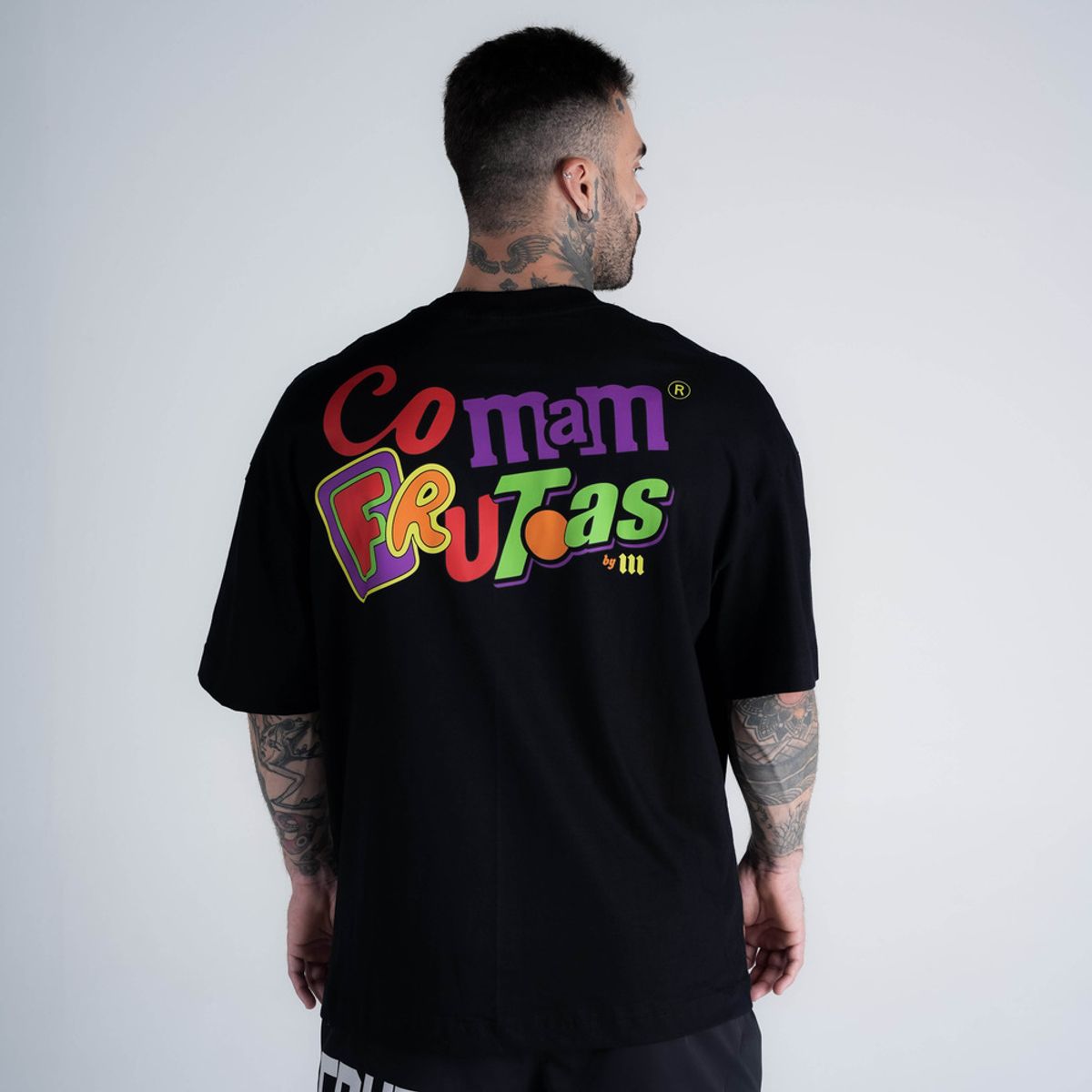 Camiseta Oversized Comam Frutas By Mith Preto