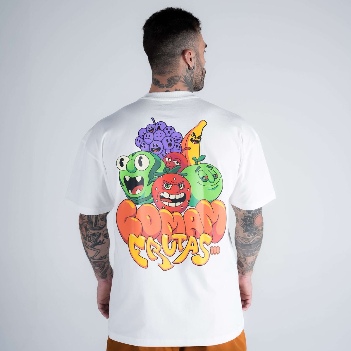 Camiseta Oversized Comam Frutas Angry Fruits Off White