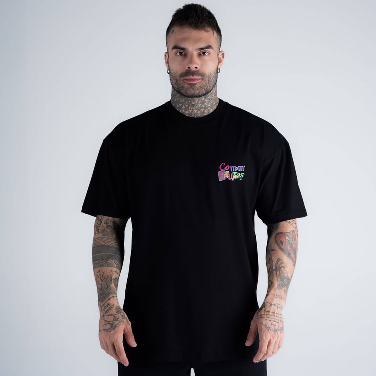 Camiseta Oversized Comam Frutas MM'S Preto