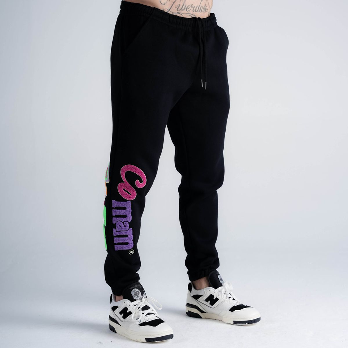 Calça de Moletom Oversized Mith Comam Frutas MM'S Preto