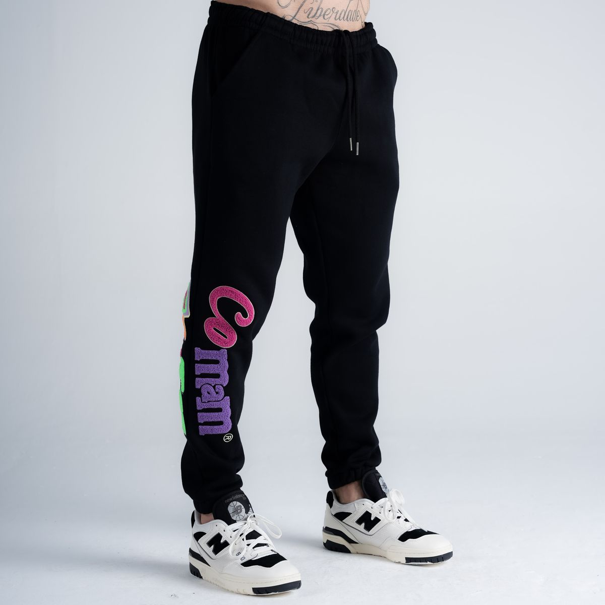 Calça de Moletom Oversized Mith Comam Frutas MM'S Preto