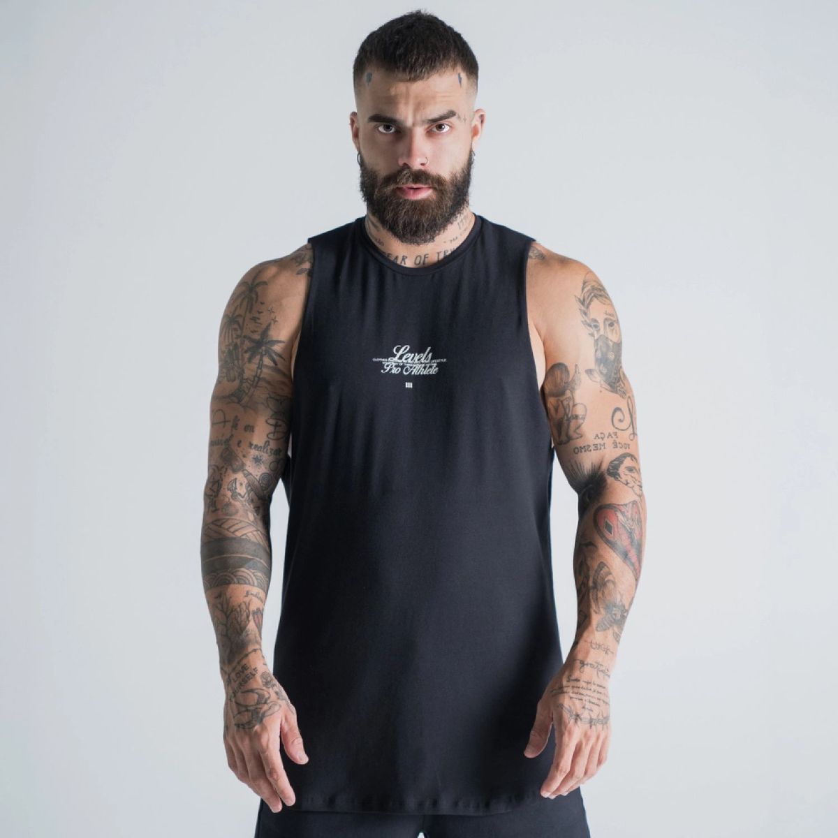 Regata Cut Off Levels Preto