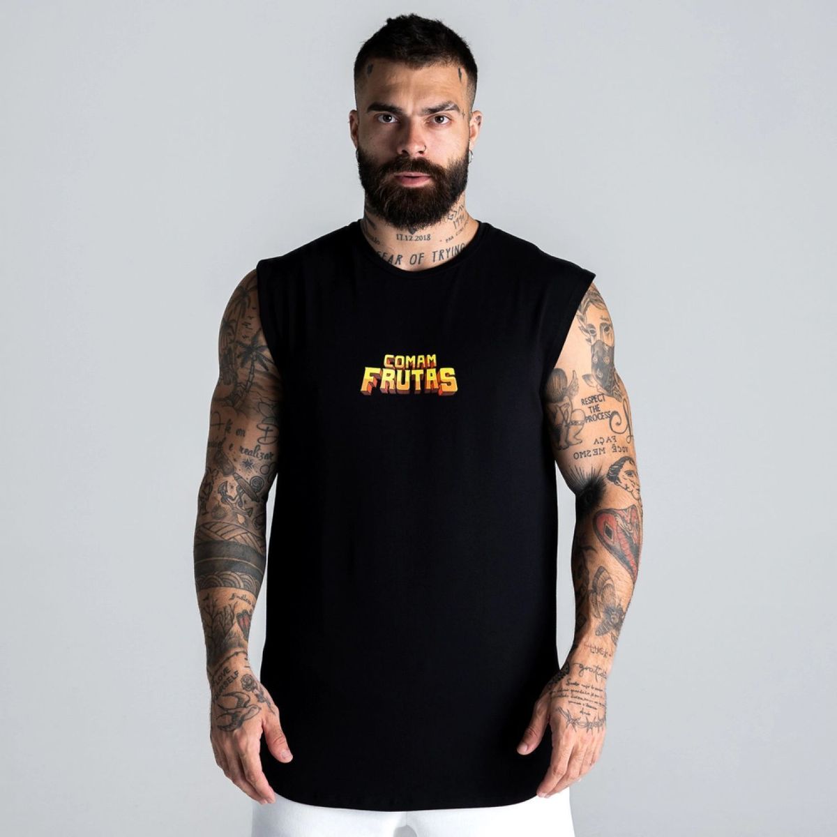 Regata Drop Shoulder Slevelles Comam Frutas Preto