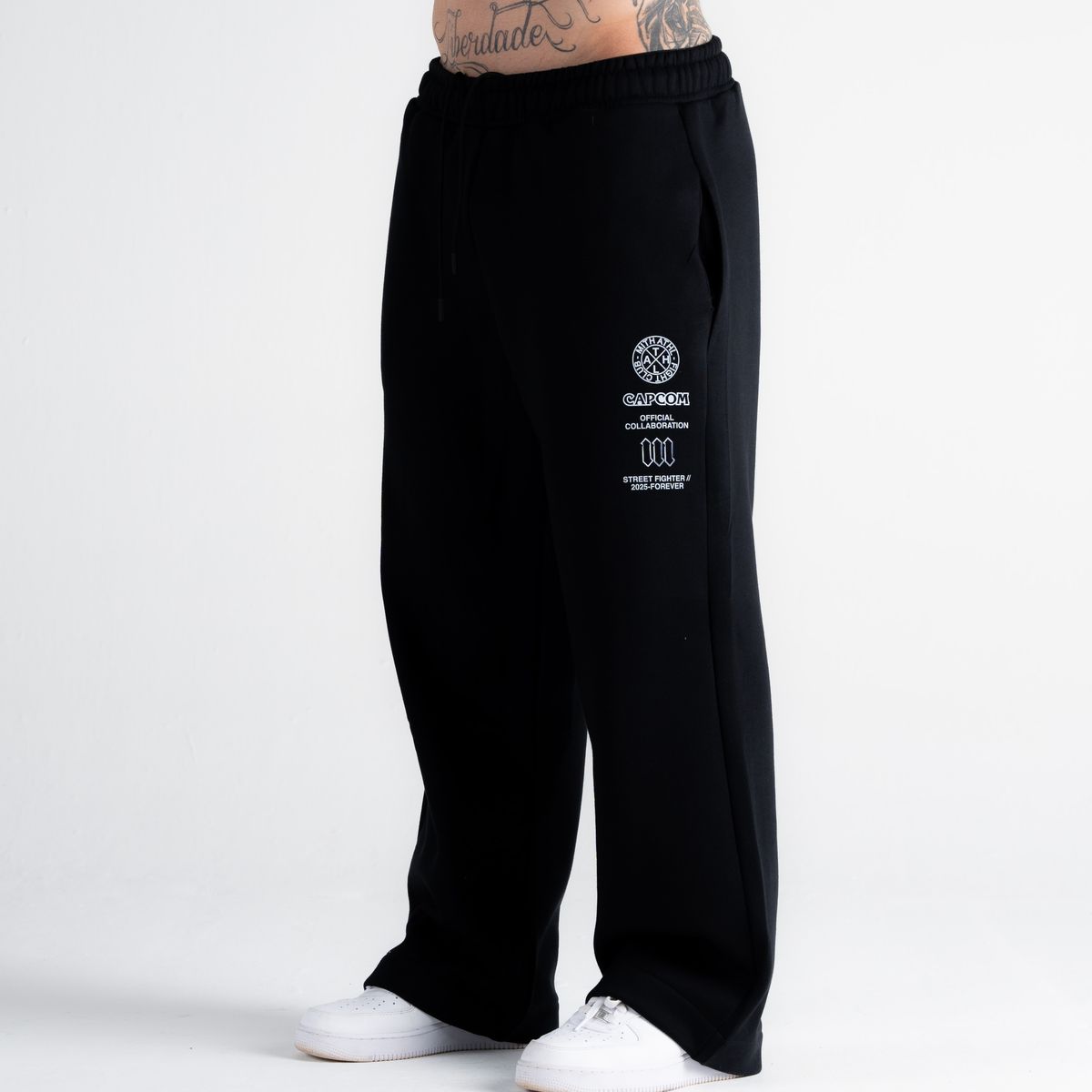 Calça De Moletom Oversized Street Fighter You Win Preto