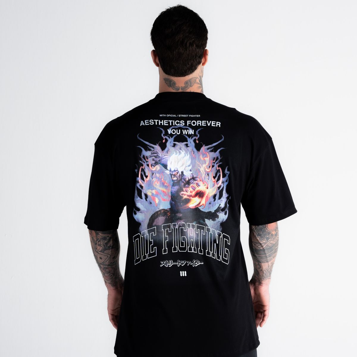 Camiseta Oversized Street Fighter Akuma Aesthetics Preto