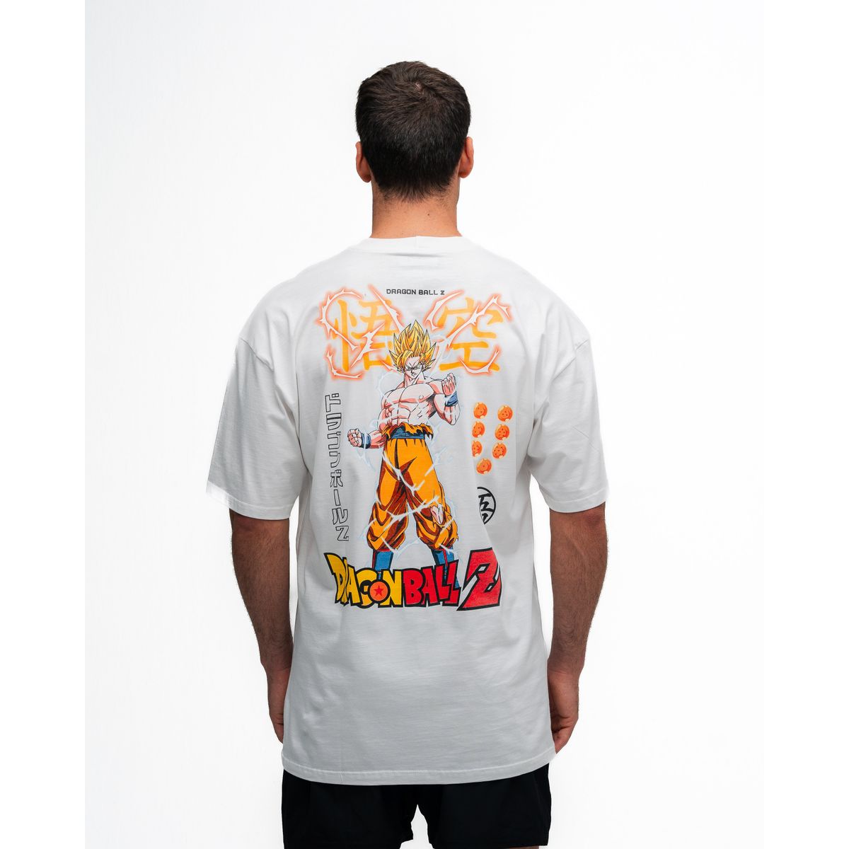 Camiseta Oversized Dragon Ball Z Goku Sayajin Off White