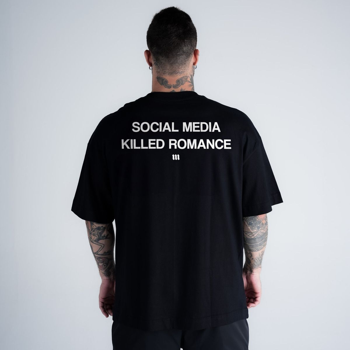 Camiseta Oversized Mith Comam Frutas Social Media Preto